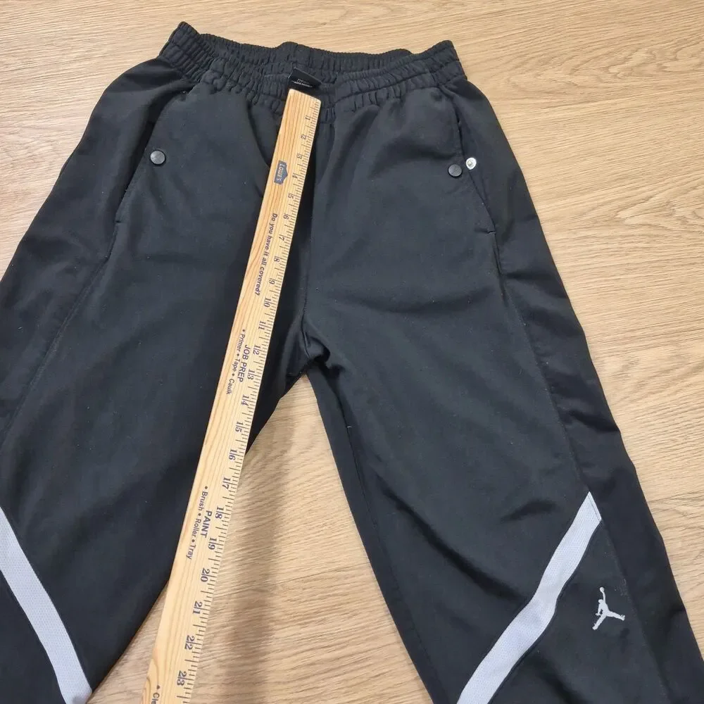 Jordan Pants Mens M Engineered Flight Black Joggers Cargo Snap Pockets Stripe